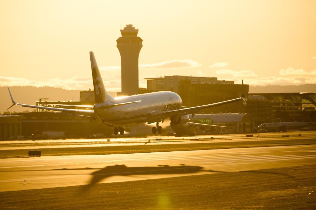 Belstay Milano Linate Пескьера-Борромео Экстерьер фото